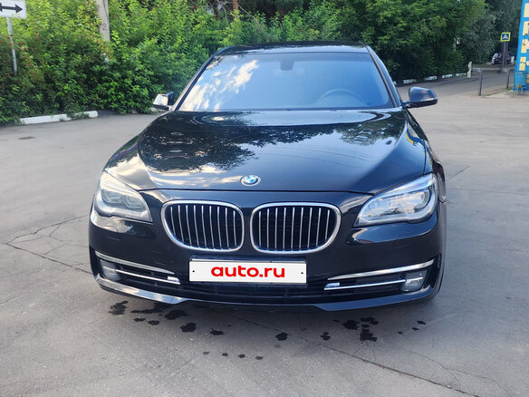 2014 BMW 7 серии Long 750Li xDrive V (F01/F02/F04) Рестайлинг, чёрный, 2050000 рублей - вид 2