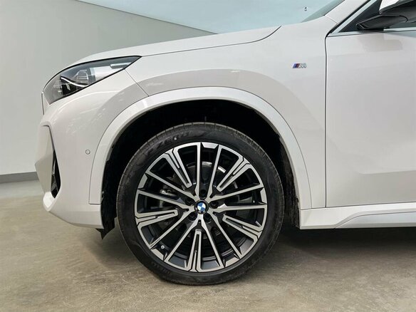 2026 BMW X1 Long 25Li xDrive III (U11/U12), белый, 5810000 рублей - вид 5