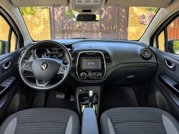 2017 Renault Kaptur I, белый, 1500000 рублей - вид 6