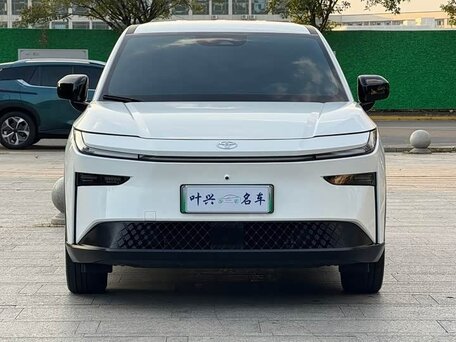2026 Toyota bZ3X 58.3 kWh, белый, 2574000 рублей, вид 4