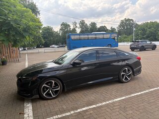 2021 Honda Accord X Рестайлинг, чёрный, 2390000 рублей, вид 4