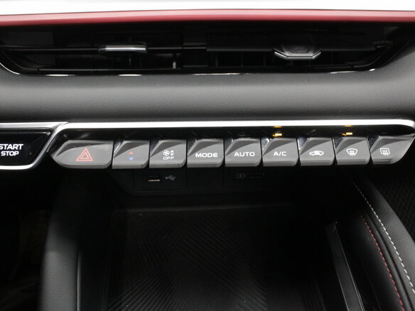 2024 Geely Coolray I Рестайлинг, белый, 2170000 рублей - вид 15