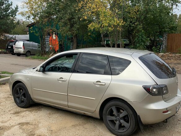 2005 Mazda 3 I (BK), серый, 330000 рублей - вид 1