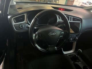 2013 Kia Ceed II, серый, 950000 рублей, вид 5