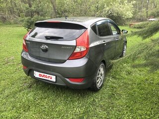 2012 Hyundai Accent IV, серый, 740000 рублей, вид 4