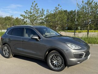 2010 Porsche Cayenne S II (958), серый, 2350000 рублей, вид 2