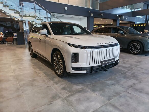 2026 Esteo Exlantix ET, серый, 6990000 рублей
