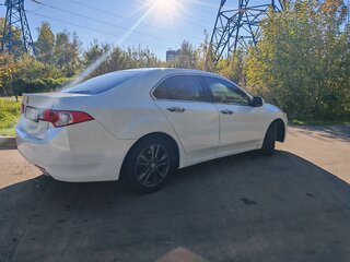 2010 Honda Accord VIII, белый, 880000 рублей, вид 3