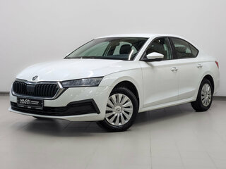 2021 Skoda Octavia IV (A8), белый, 2299000 рублей, вид 1