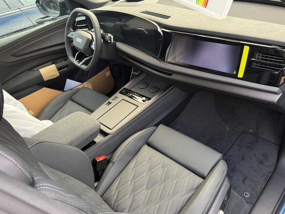 2026 Audi Q7 III (G8), чёрный, 20490000 рублей - вид 6