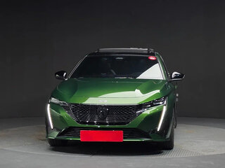 2023 Peugeot 308 III, зелёный, 1790000 рублей, вид 2