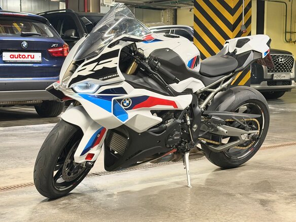 2026 BMW S 1000 RR, белый, 2549000 рублей - вид 1
