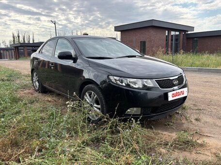 2012 Kia Cerato 6-speed II, чёрный, 950000 рублей, вид 1