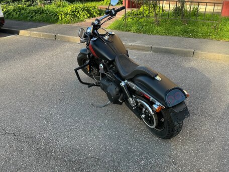 2016 Harley-Davidson Fat Bob, чёрный, 920000 рублей, вид 3