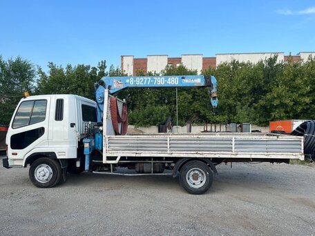 1993 Fuso (Mitsubishi) Fighter, белый, 1900000 рублей, вид 3