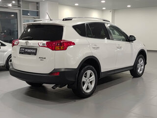 2013 Toyota RAV4 IV (XA40), белый, 1595000 рублей, вид 5