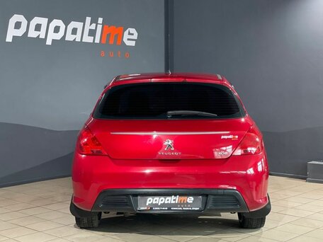 2011 Peugeot 308 I Рестайлинг, красный, 559000 рублей, вид 4