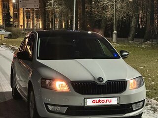 2016 Skoda Octavia III (A7), чёрный, 1200000 рублей, вид 2
