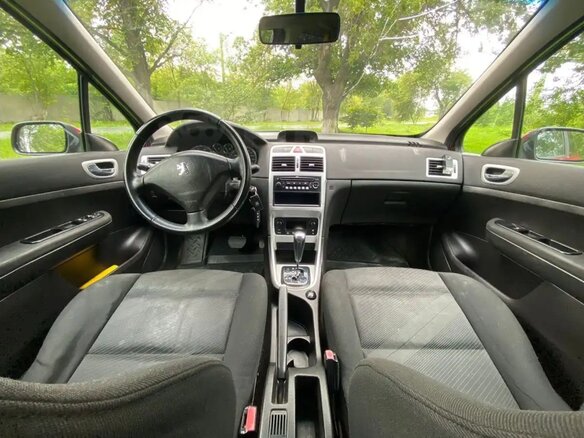 2006 Peugeot 307 I Рестайлинг, красный, 300000 рублей - вид 3
