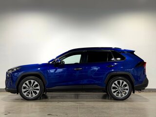 2021 Toyota RAV4 V (XA50), синий, 3190000 рублей, вид 5