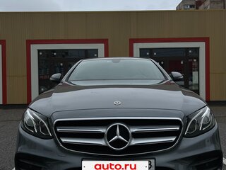 2019 Mercedes-Benz E-Класс 220 d V (W213, S213, C238), серый, 3385000 рублей, вид 2