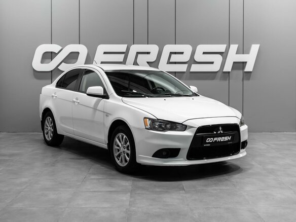 2014 Mitsubishi Lancer X Рестайлинг, белый, 1040000 рублей