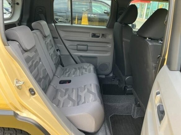 2023 Daihatsu Taft II, бежевый, 910000 рублей - вид 6