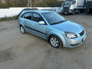 2007 Kia Rio II, серебристый, 350000 рублей, вид 2