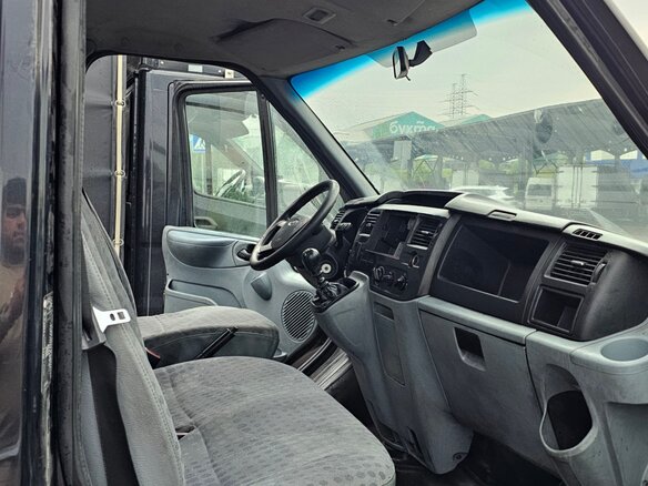 2012 Ford Transit, чёрный, 1899000 рублей - вид 12