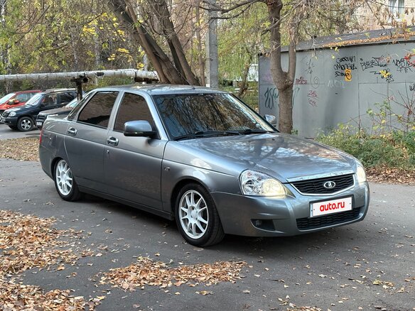 2011 Lada (ВАЗ) Priora I, серый, 450000 рублей - вид 2