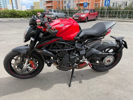 2021 MV Agusta Dragster 800, красный, 1100000 рублей, вид 5