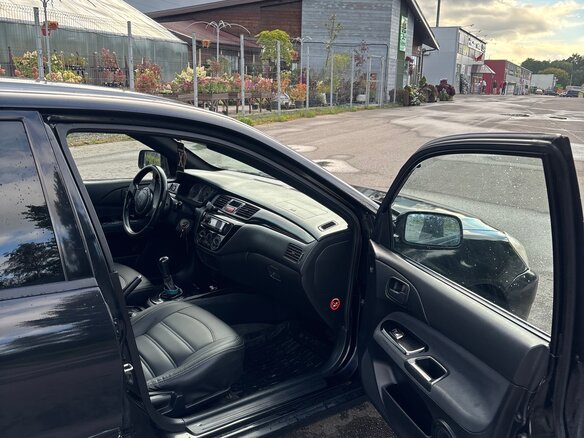 2009 Mitsubishi Lancer Classic IX Рестайлинг, чёрный, 330000 рублей - вид 12