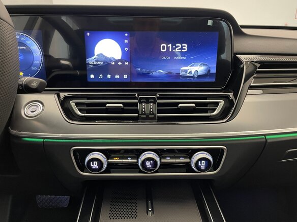 2025 Hongqi HS5 I Рестайлинг, белый - вид 21