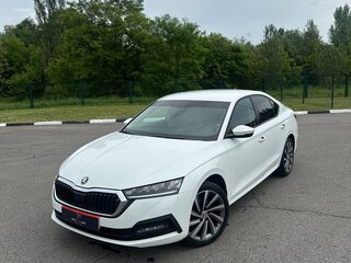 2021 Skoda Octavia IV (A8), белый, 2160000 рублей, вид 2