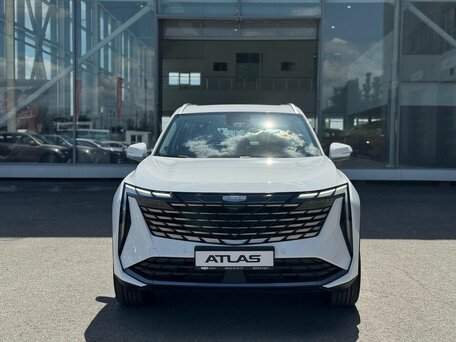 2026 Geely Atlas II, белый, 4119990 рублей, вид 2