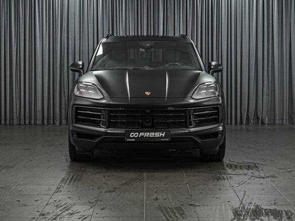 2024 Porsche Cayenne III Рестайлинг, чёрный, 16350000 рублей - вид 2