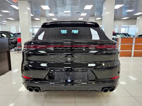 2026 Porsche Cayenne Coupé III Рестайлинг, чёрный, 17550000 рублей, вид 5