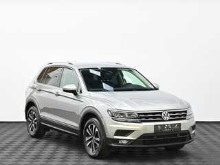 2019 Volkswagen Tiguan II, серебристый, 1865000 рублей, вид 1