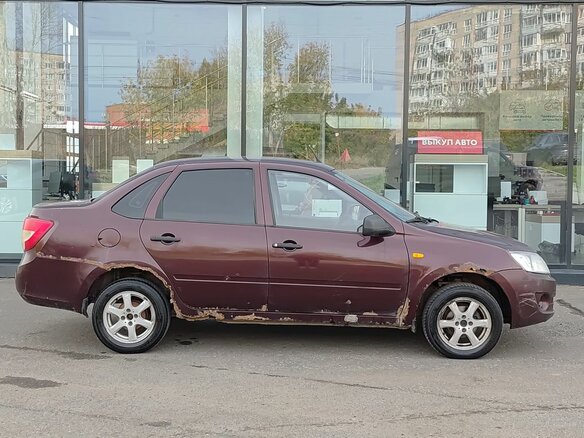 2012 Lada (ВАЗ) Granta I, красный, 150000 рублей - вид 3