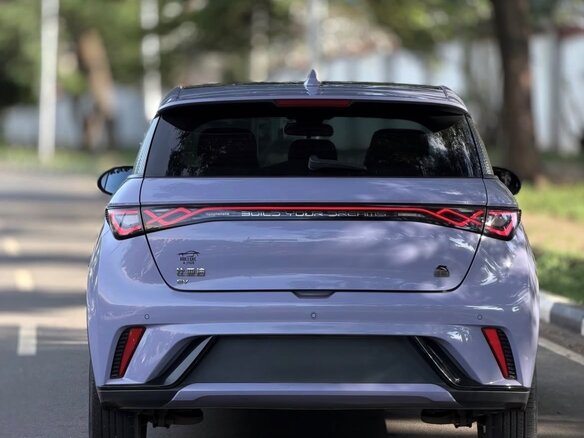 2023 BYD Dolphin 44.9 kWh I, фиолетовый, 1490000 рублей - вид 4