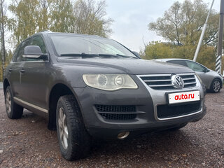 2008 Volkswagen Touareg I Рестайлинг, серый, 730000 рублей, вид 2