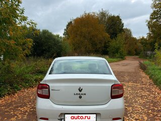 2019 Renault Logan II Рестайлинг, белый, 380000 рублей, вид 3