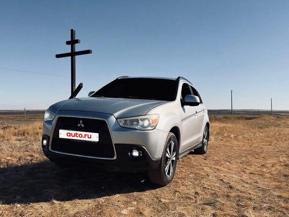 2012 Mitsubishi ASX I, серебристый, 800000 рублей - вид 6