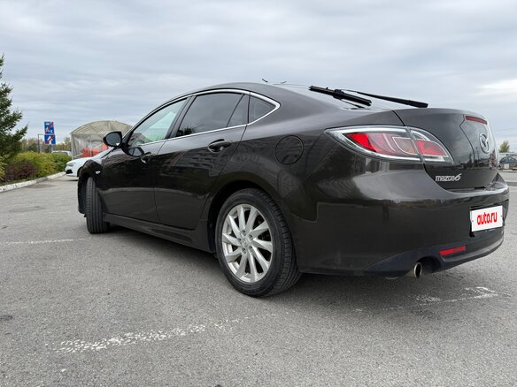 2010 Mazda 6 II (GH) Рестайлинг, коричневый, 1050000 рублей - вид 11