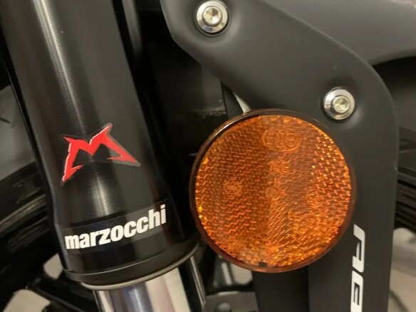2024 MV Agusta Dragster 800, чёрный, 1799000 рублей - вид 10