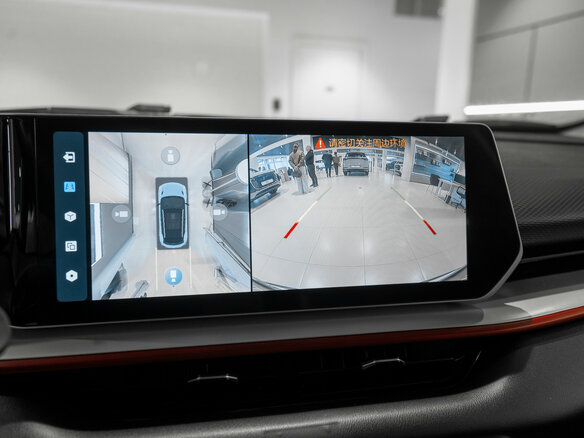 2024 Geely Coolray (Binyue Cool) I Рестайлинг, белый, 2095000 рублей - вид 19