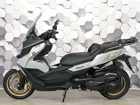 2025 BMW C 400 GT, белый, 977000 рублей, вид 4