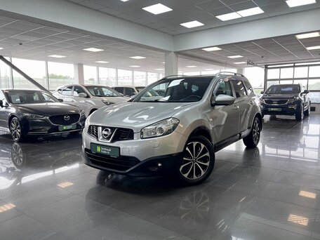 2011 Nissan Qashqai+2 I Рестайлинг, серебристый, 960000 рублей, вид 1