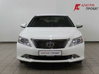 2014 Toyota Camry VII (XV50), белый, 2050000 рублей, вид 2