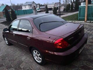 2008 Kia Spectra I Рестайлинг 2, красный, 300000 рублей, вид 4